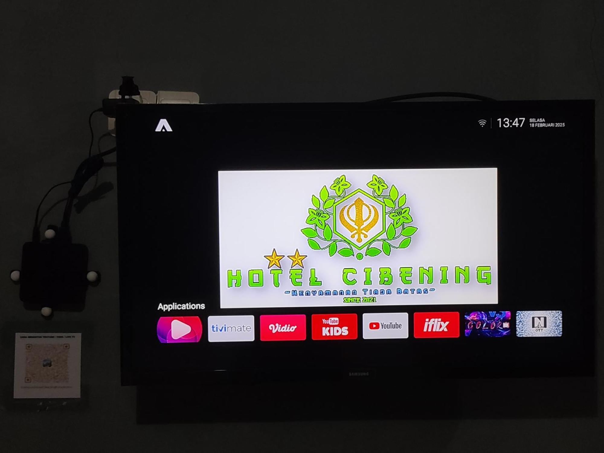Hotel Cibening Purwakarta Buitenkant foto